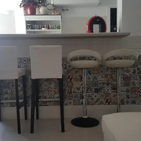 Oyo Duc De Gaeta 3* Walencja