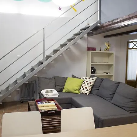 Holidays Vintage Apartment Valencia