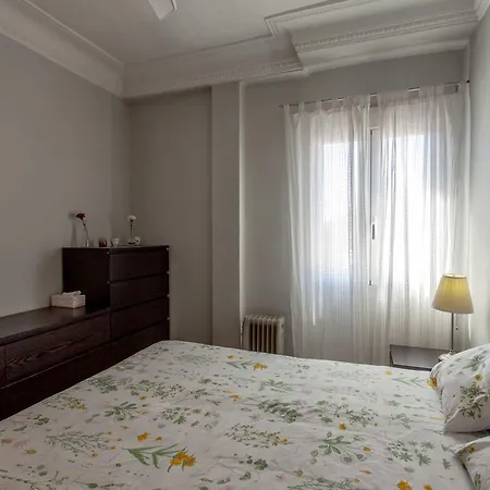 Appartement Of Arts And Sciences 2 *