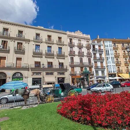 Singular Stays Plaza De La Reina *