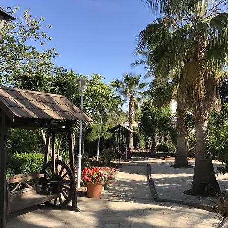 Hotel Masia De Lacy