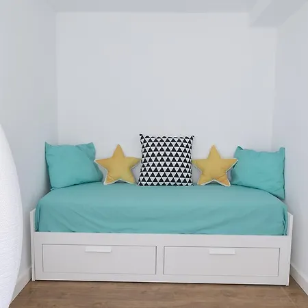 Apartment Apartup Pineapple *
