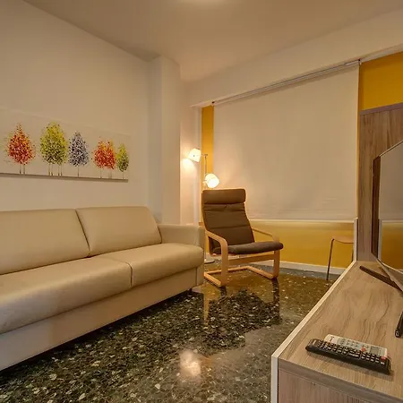 Friendly Puerto Deportivo Apartamento