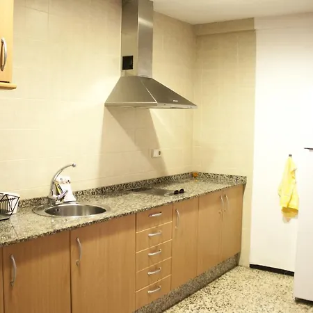 Vivienda Amplia Mercado Central - Pie De La Cruz * Valencia
