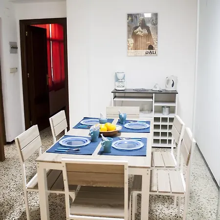 Vivienda Amplia Mercado Central - Pie De La Cruz