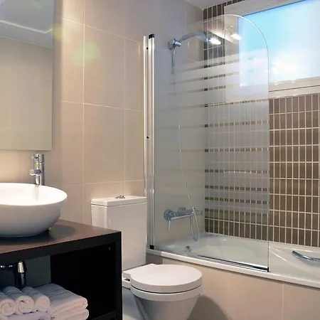 Apartment Singularstays Comedias