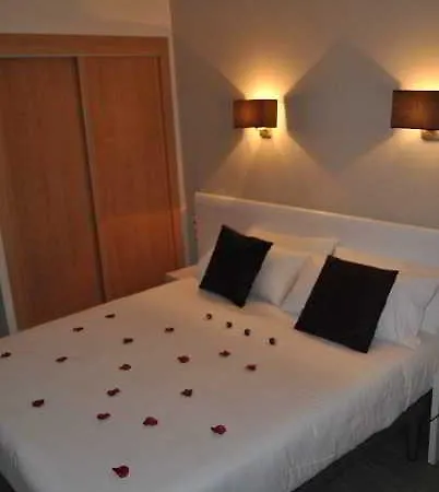 Sweet Continental Hotel