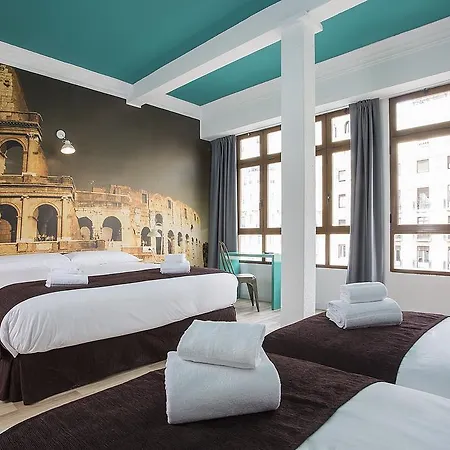 Casual Vintage Hotel