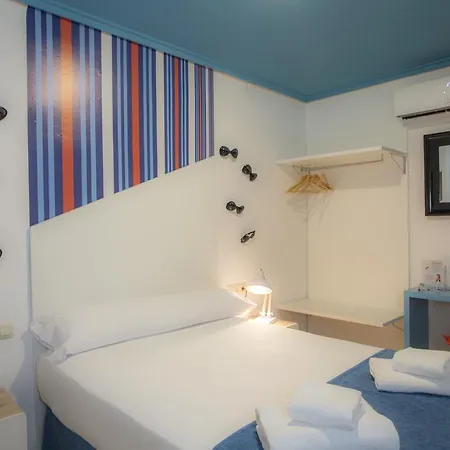 Casual Vintage Hotel 2*