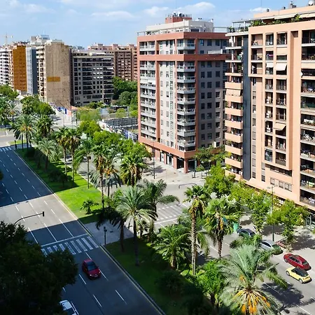 Apartup Francia Views