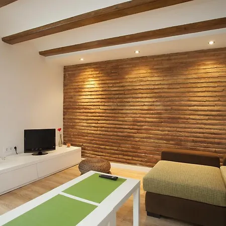 Singular Station فالنسيا