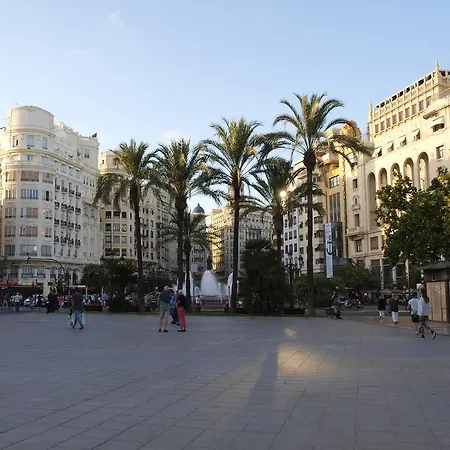 City Hall Square - Wolf *