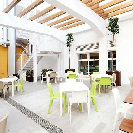 Colegio Mayor Resa La Concepcion