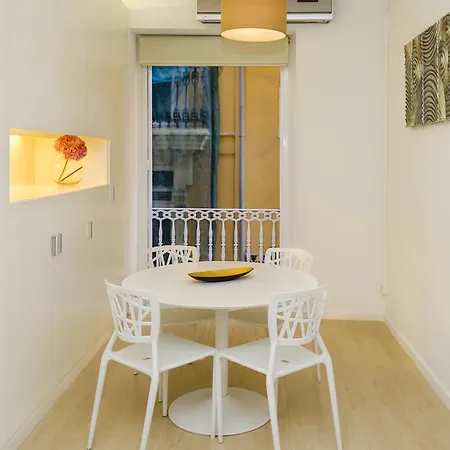 Apartup Reina Duplex Apartment *