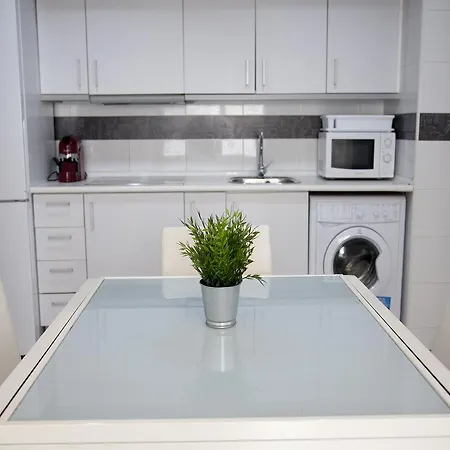 Flats Friends Tetuan Апартаменты *