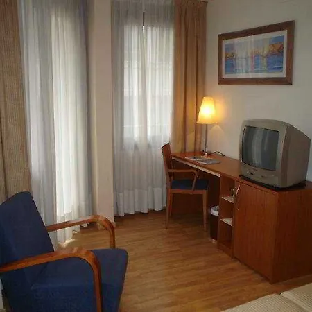Rh Sorolla Centro Отель