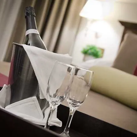 Hotel Sweet Renasa 3*