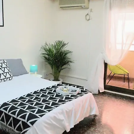 Apartment Valencia Bed & Breakfast