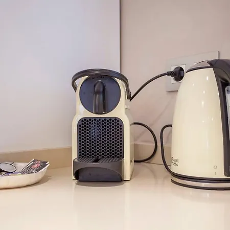 Hi - Jorge Juan Walencja