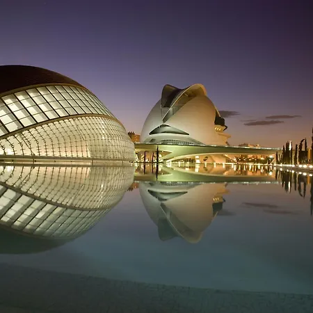 Ciencias ゲストハウス 4*