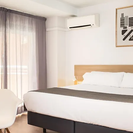 ゲストハウス Ciencias 4*