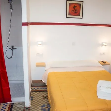 Alicante By Moontels ולנסיה