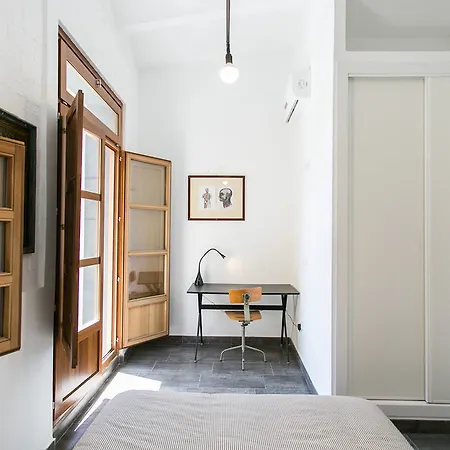 Apartament Bubuflats / Mercat *