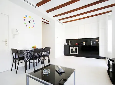 摩森索雷尔公寓酒店