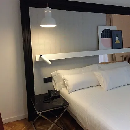 Otel Sh Ingles Boutique