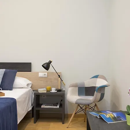 Singularstays Cestas Apartment *