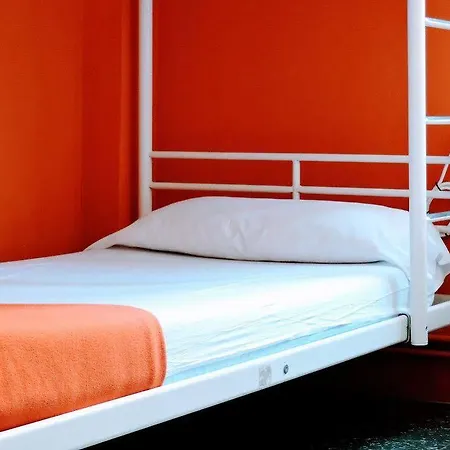 Feetup Backpackers Valencia