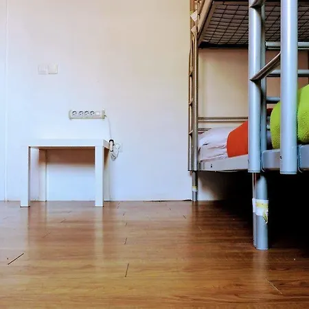 Feetup Backpackers Valencia