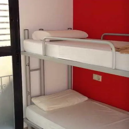 Room Valencia Ostello *