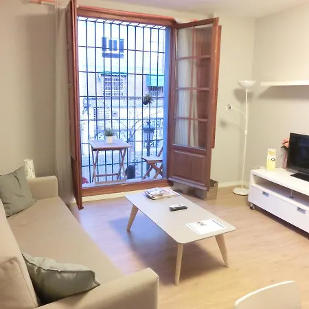Total Market Apartamento *