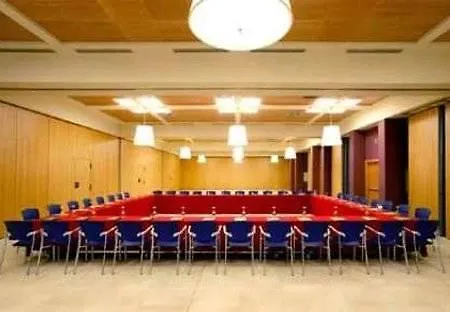 Hotel Silken Puerta 4*