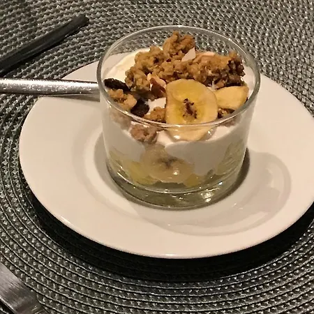 L'esplai فندق مبيت وإفطار فالنسيا