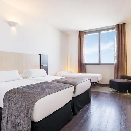 Ilunion Aqua 4 Hotel 4*