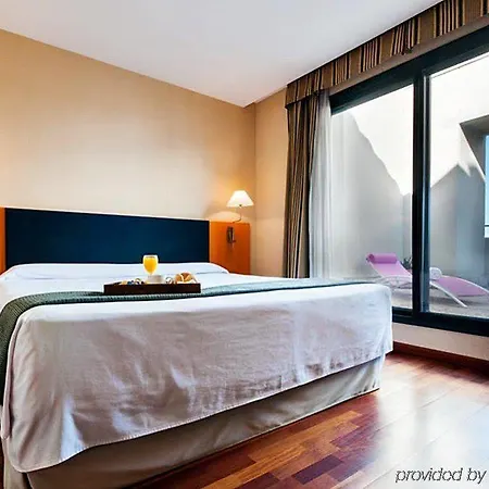 Hotel Villacarlos 3*