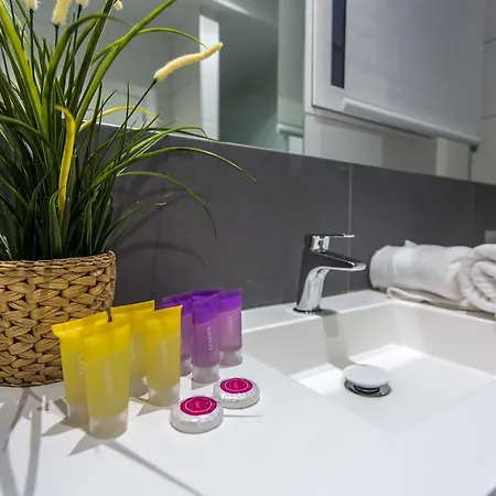 Boutique Creative 3*