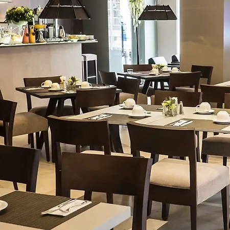 Hotell Vincci Mercat 4*