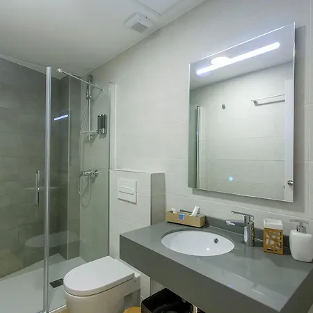 Alojamento de Acomodação e Pequeno-almoço Garden 4*