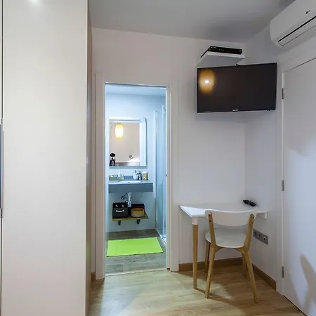 Oda ve Kahvaltı Garden 2*