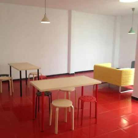 Propia 2* Valencia