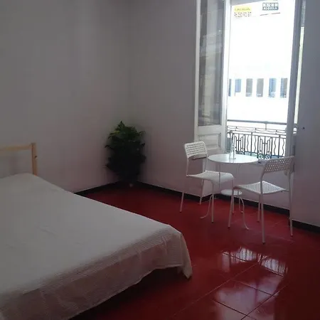 Propia 2* Valencia