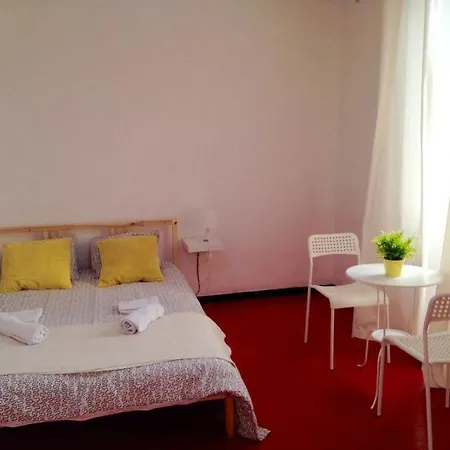 Propia 2* Valencia