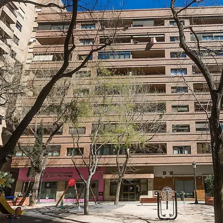 Апартаменты Apartup Mestalla *
