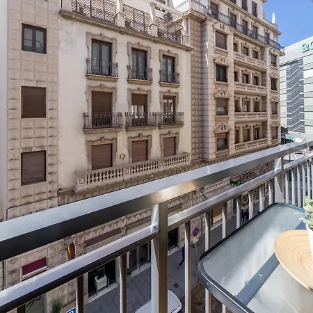 Travel Habitat L' Eixample. Apartamento Valência
