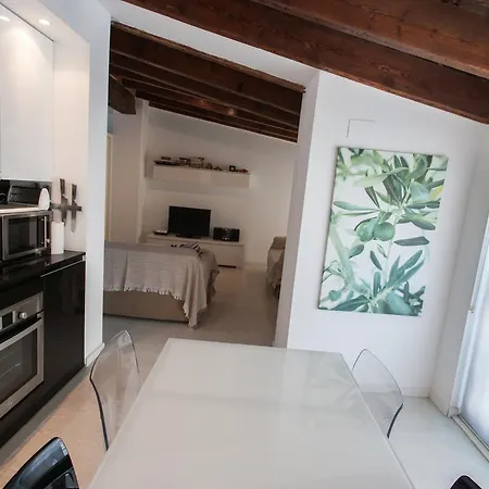 Appartement Estudio Calle Tapineria Valencia