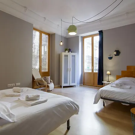Habitación En Colon * Valência