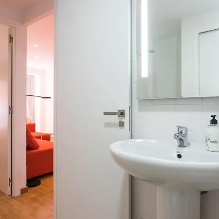 Apartup Guimera Center *